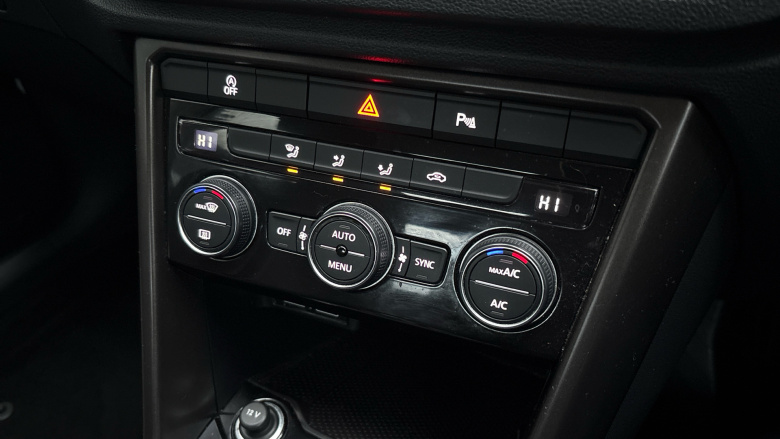 Volkswagen T-Roc 1.0 TSI SE 5dr Petrol Hatchback